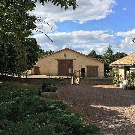 Chambres D'Hotes Du Puy D'Anche Sauzé-Vaussais エクステリア 写真